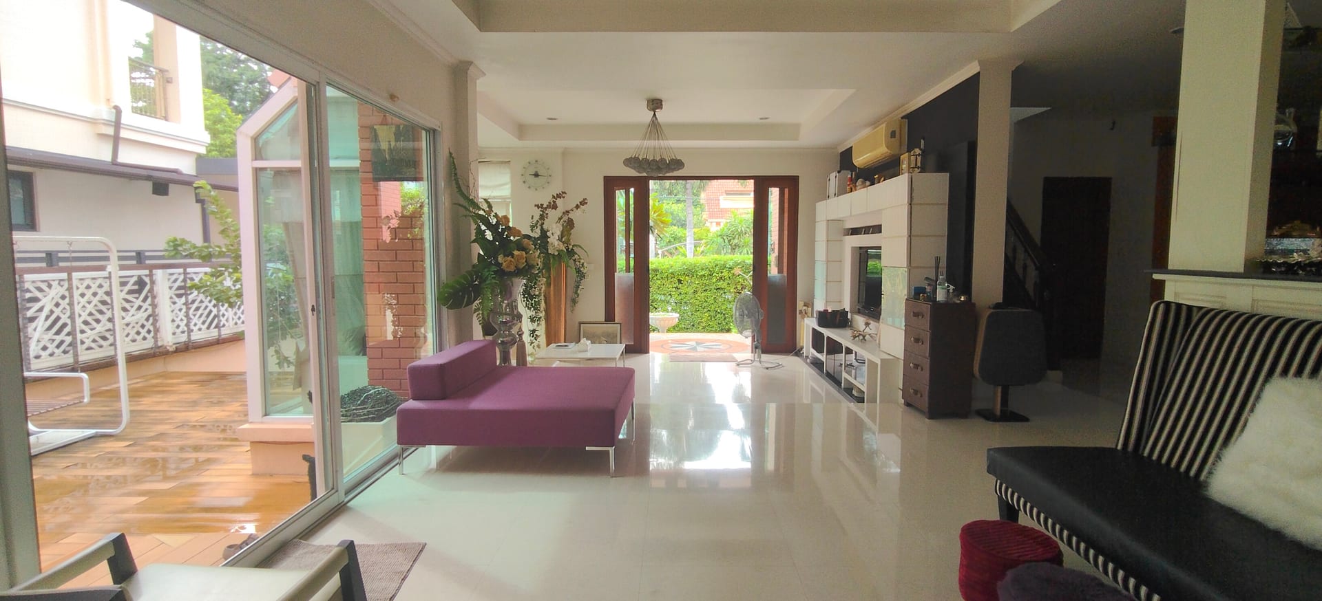 ขายบ้านเดี่ยว Pruksa Phirom Regent Rama 2 แสมดำ บางขุนเทียน 4 ห้องนอน 4 ห้องน้ำ ที่ดิน 115 ตร.วา 17.5 ล้านบาท