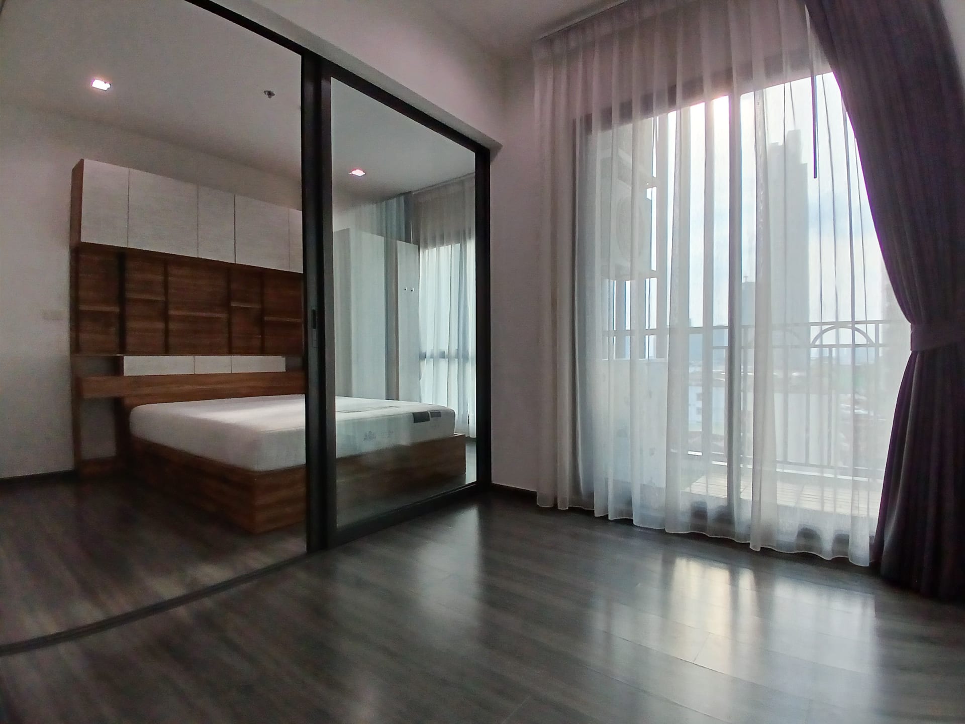 ขายและให้เช่าคอนโด The Rich Sathorn - Taksin บางลำภูล่าง คลองสาน ห้องสตูดิโอ 1 ห้องน้ำ 29.7 ตร.ม. ชั้น 7 ราคา 2.85 ล้านบาท 5