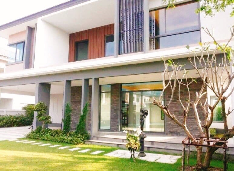ขายบ้านเดี่ยว The Grand Pinklao ทวีวัฒนา ถนนบรมราชชนนี 4 ห้องนอน 4 ห้องน้ำ 308 ตร.ม. 18.9 ล้านบาท