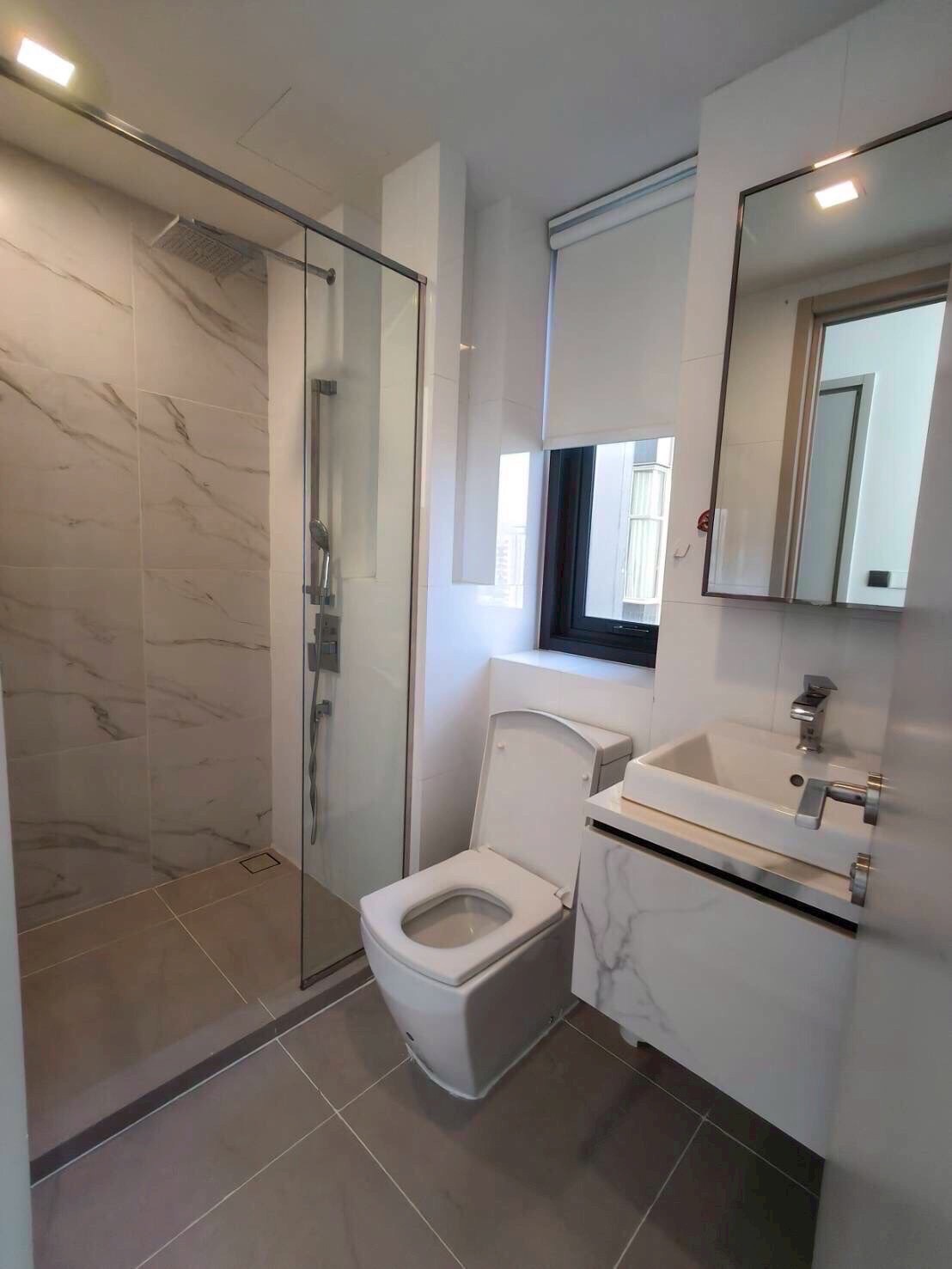 ให้เช่าคอนโด The Line Sukhumvit 101 วิวแม่น้ำ ชั้น 17 · 1 ห้องนอน 33 ตร.ม. · เดิน 250 ม. ถึง BTS ปุณณวิถี · เริ่ม 24,000 บาท/เดือน 4
